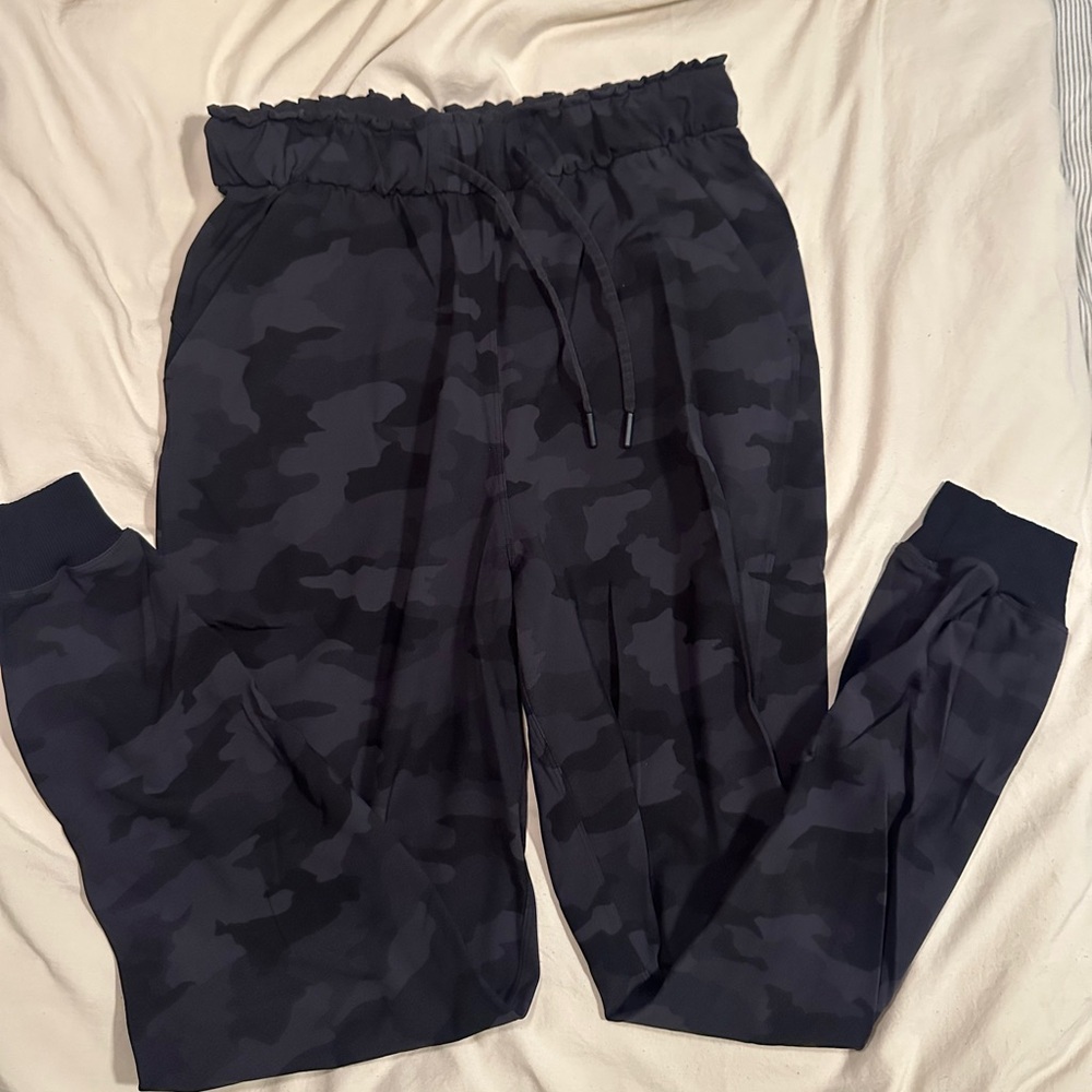 Lululemon Black Camouflage Jogger Pants